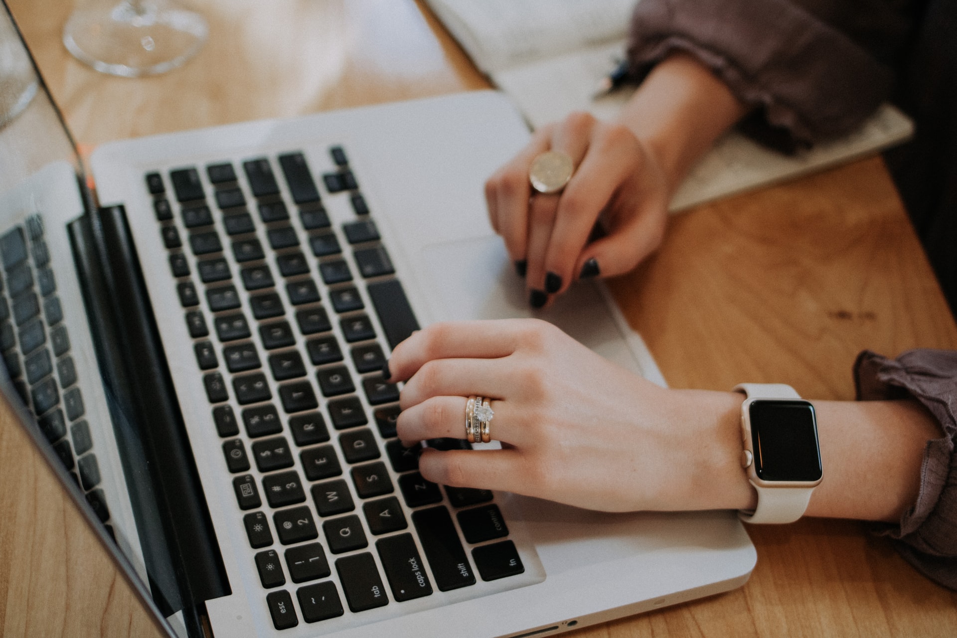 Best media relations tools - Prowly Magazine